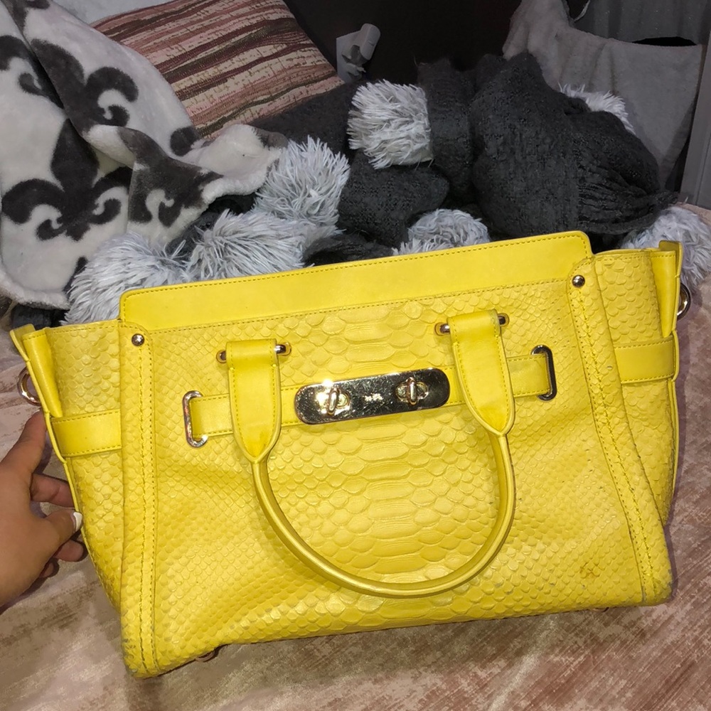Coach purse